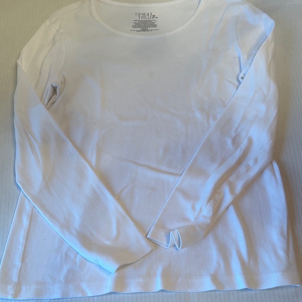 Time and Tru Arctic White Long Sleeve Top